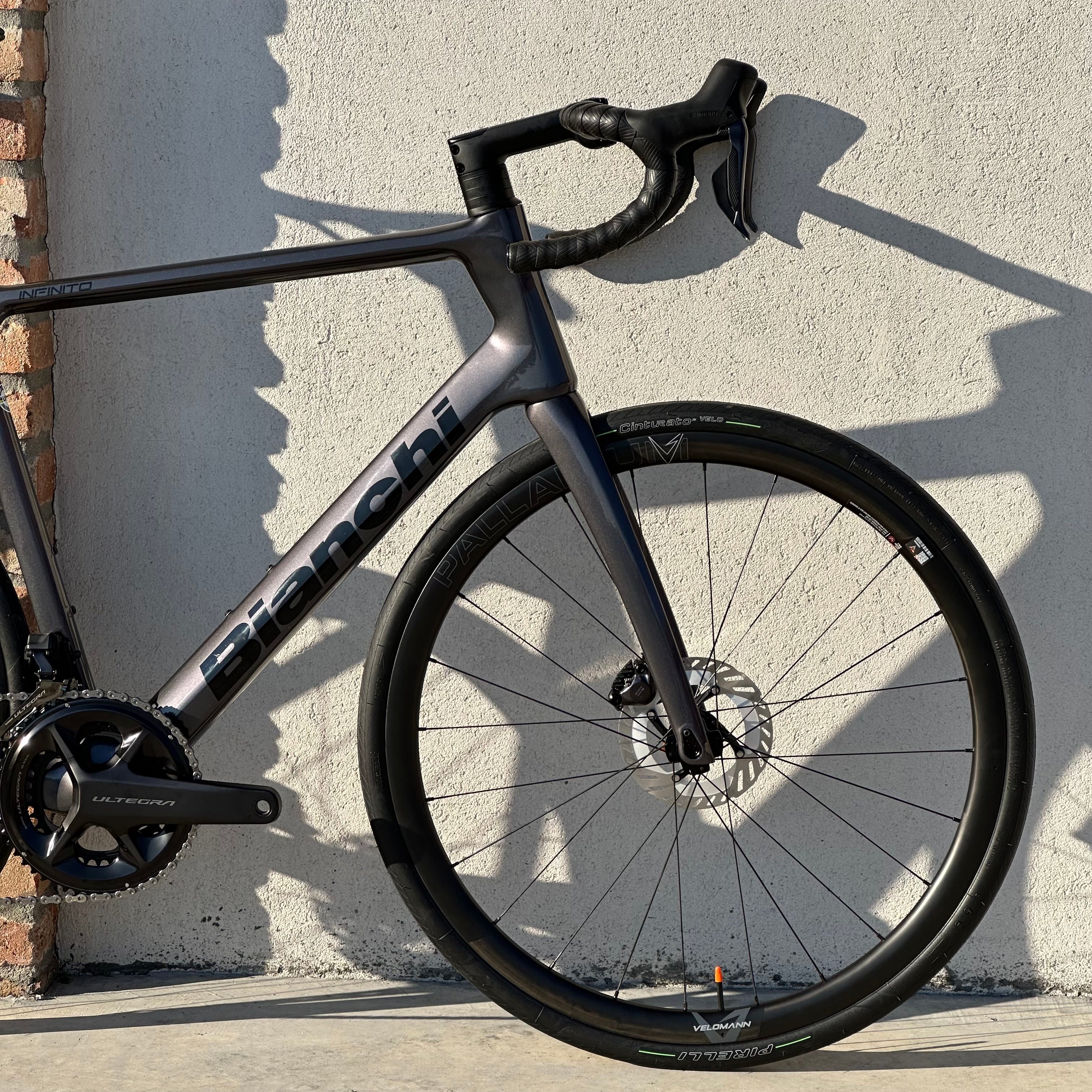 Bicicletta Bianchi Infinito Comp Ultegra Di2 - Viola Cangiante - Demo - Image 4