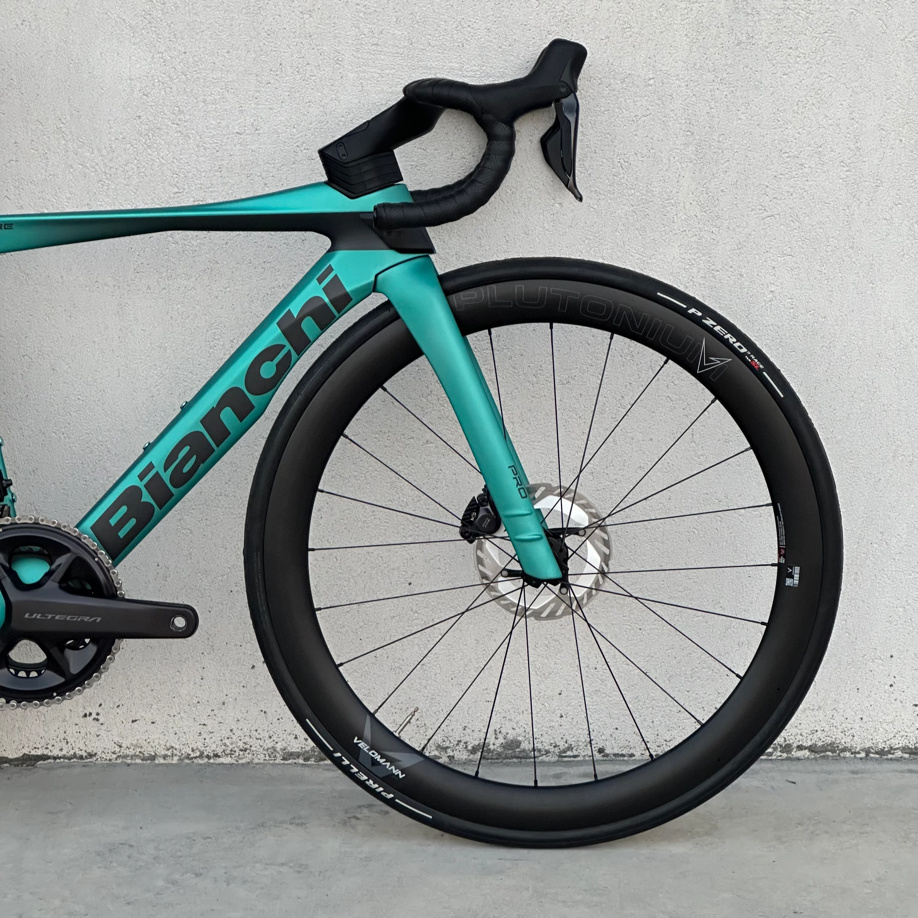 Bicicletta Bianchi Oltre Pro Ultegra Di2 - Celeste - Demo - Image 4