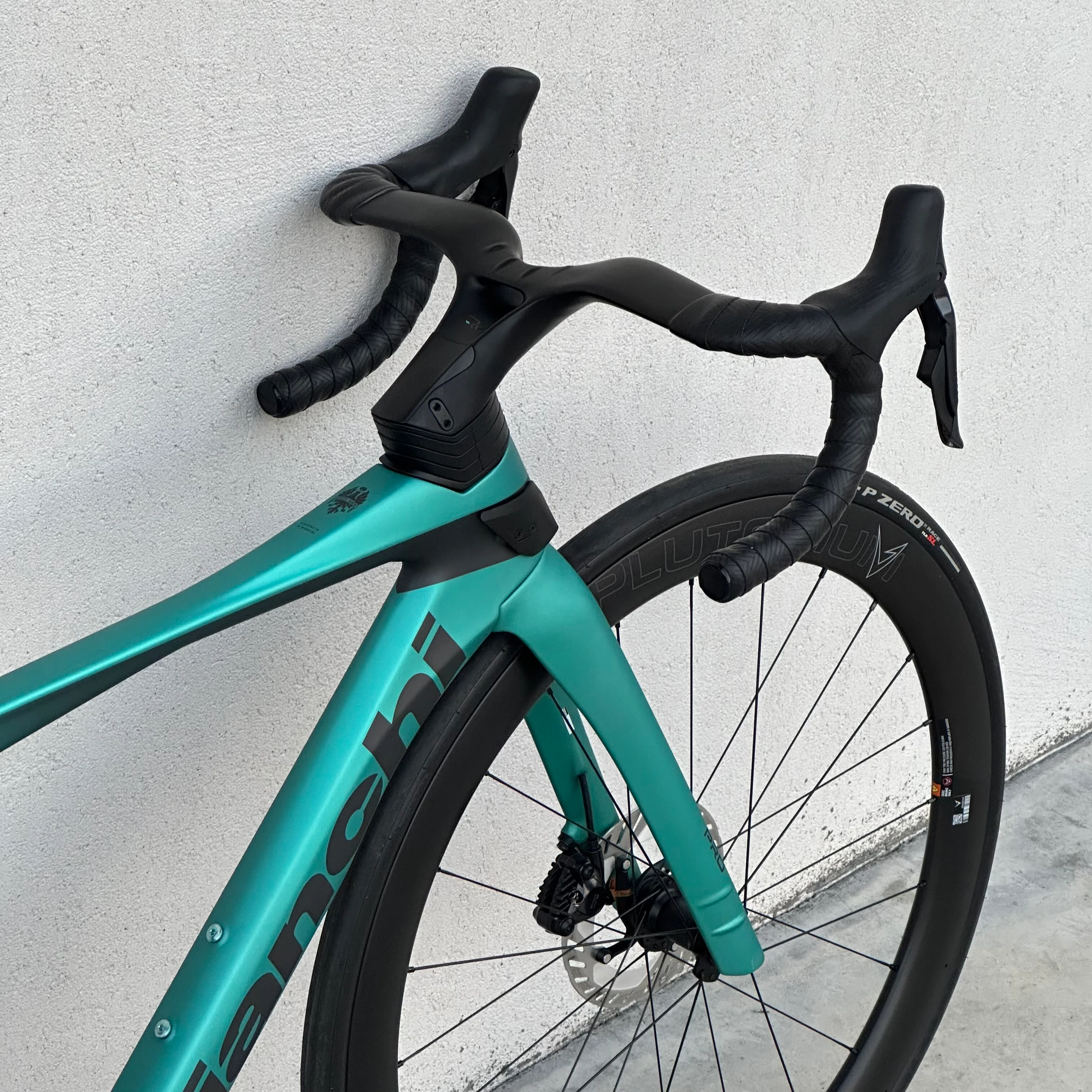 Bicicletta Bianchi Oltre Pro Ultegra Di2 - Celeste - Demo - Image 6