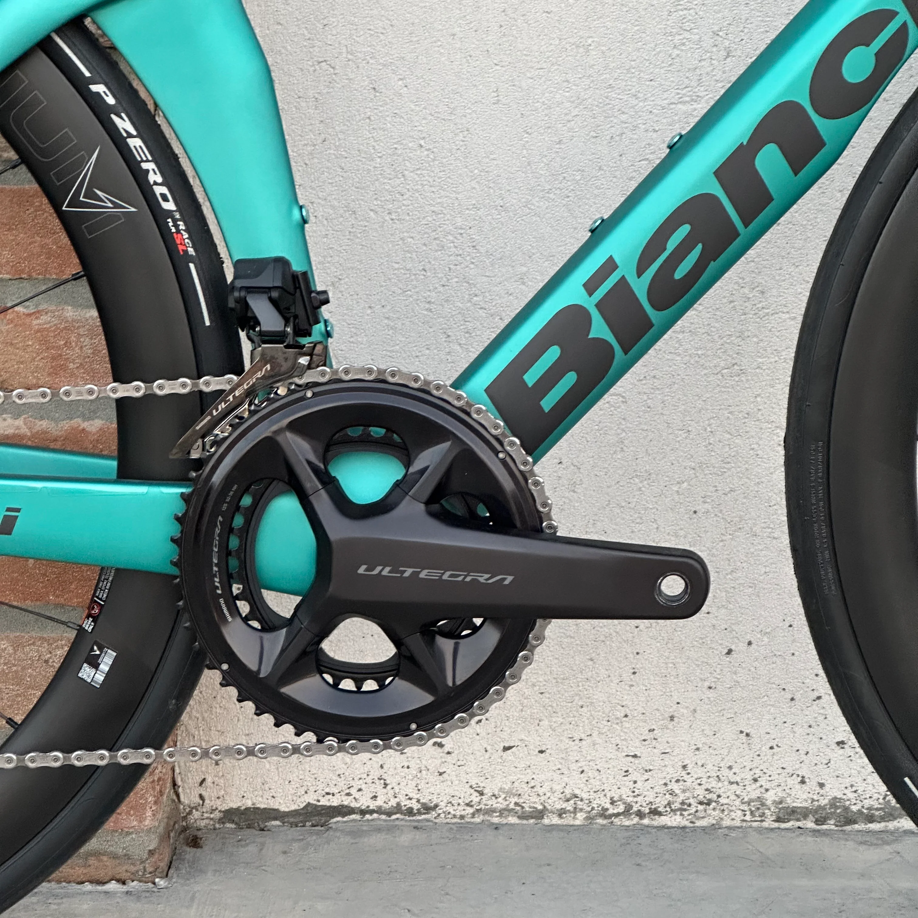 Bicicletta Bianchi Oltre Pro Ultegra Di2 - Celeste - Demo - Image 8
