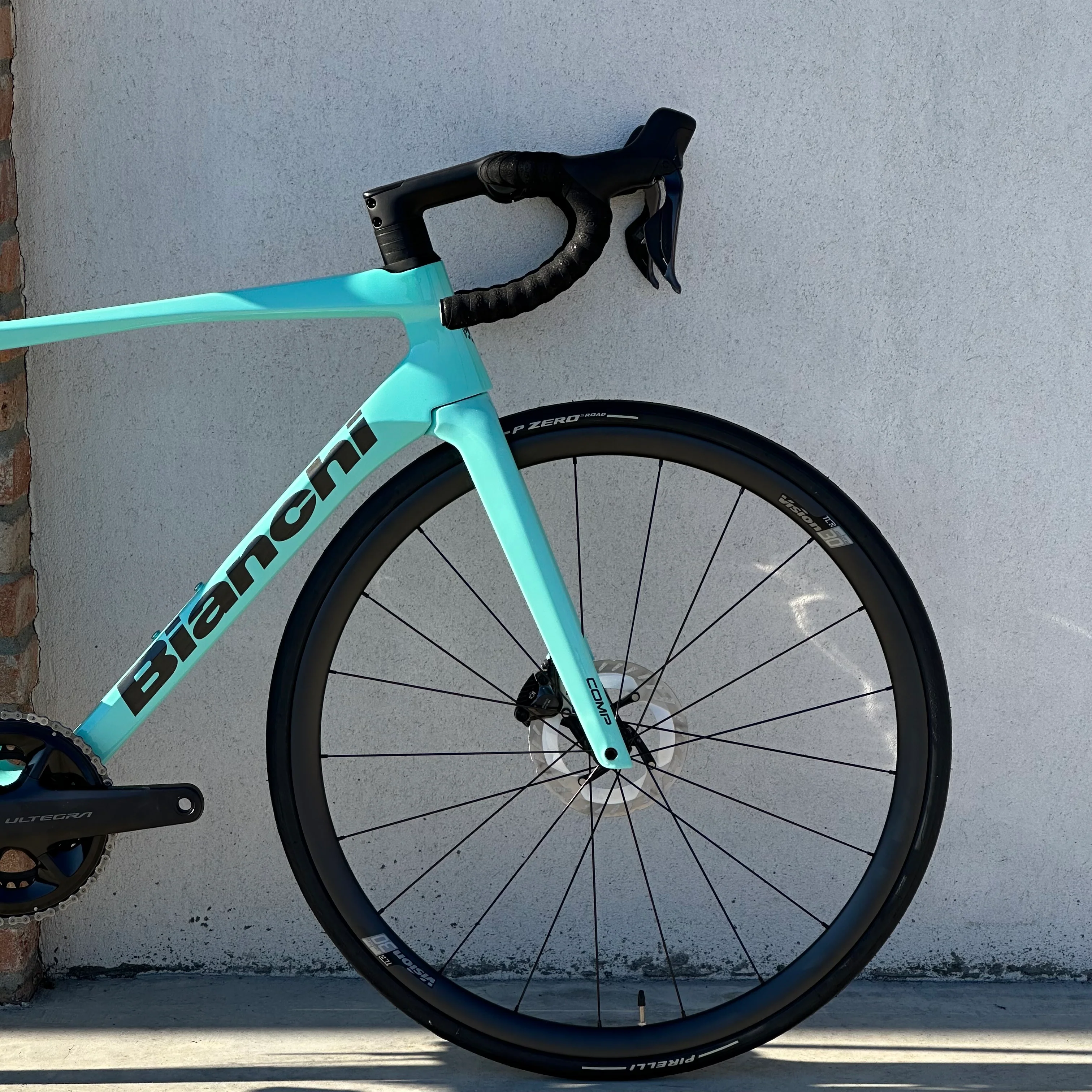 Bicicletta Bianchi Specialissima Comp Ultegra Di2 - Celeste - Demo - Image 4