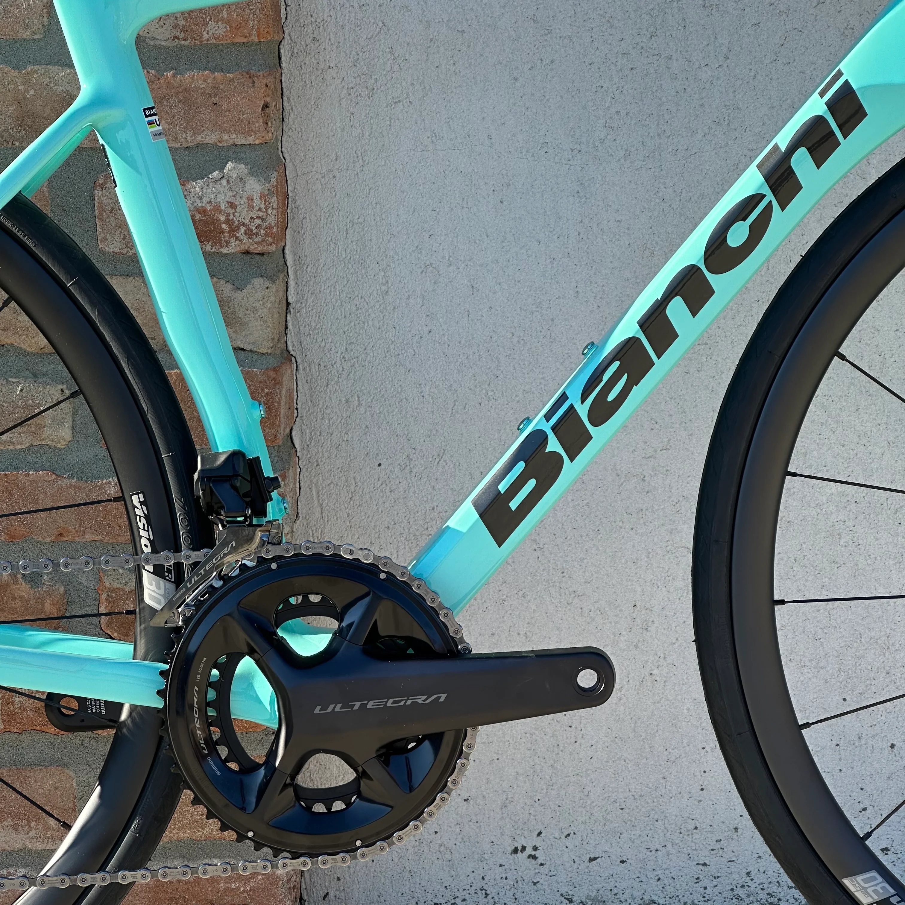 Bicicletta Bianchi Specialissima Comp Ultegra Di2 - Celeste - Demo - Image 7