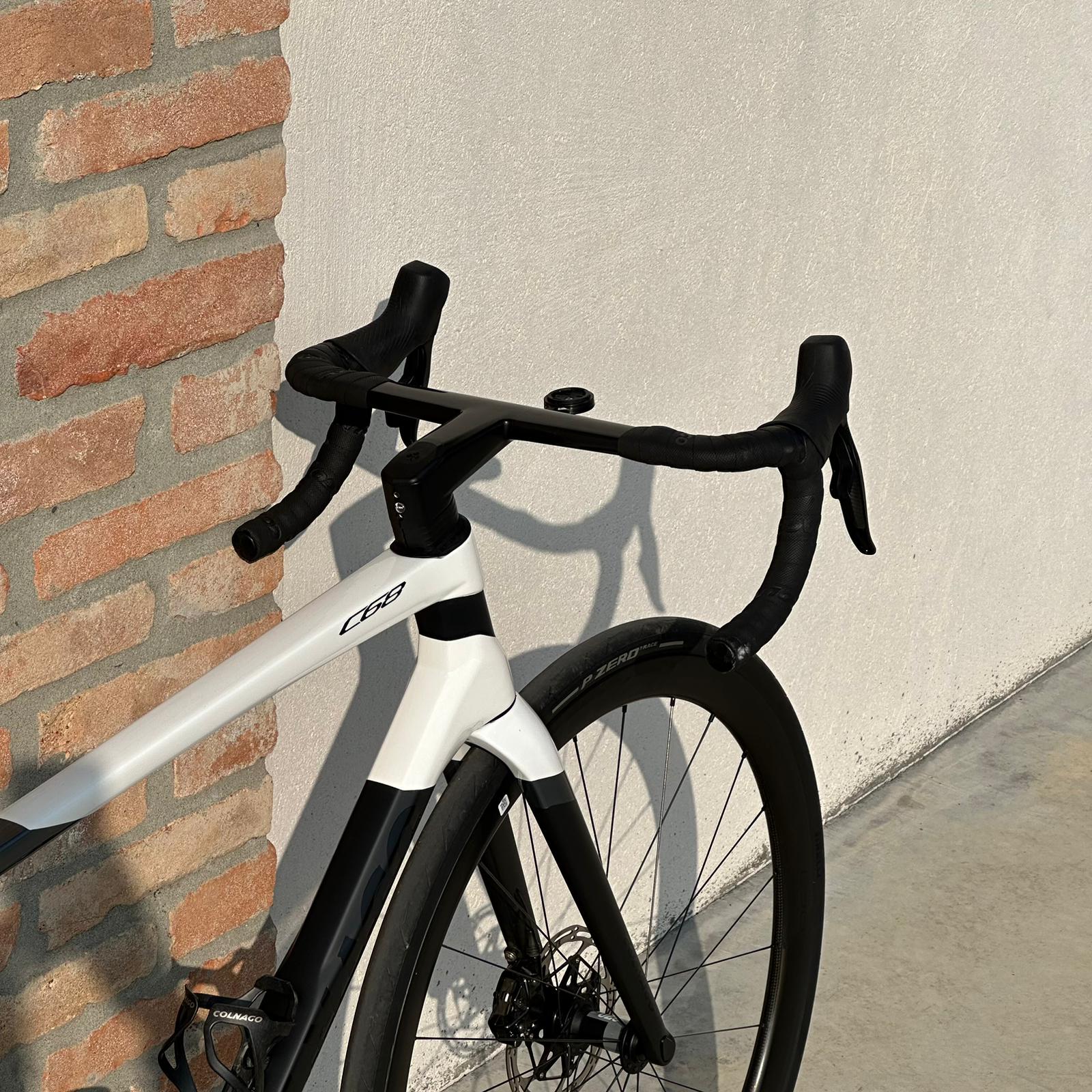 Bicicletta Colnago C68 - Bianco Nero - Demo - Image 7