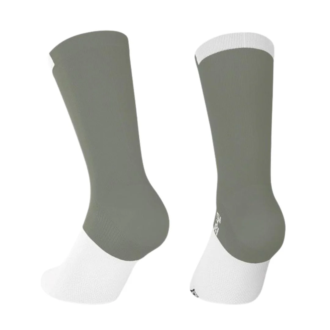 Calze Assos GT Socks C2 - Titan Green - Image 2