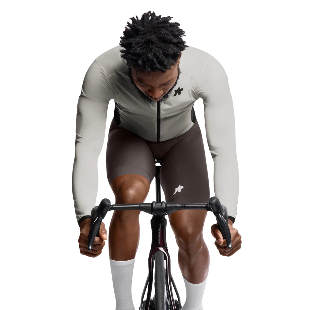 Giacca Antivento Assos Mille GT Wind Jacket S11 - Beige - Image 4