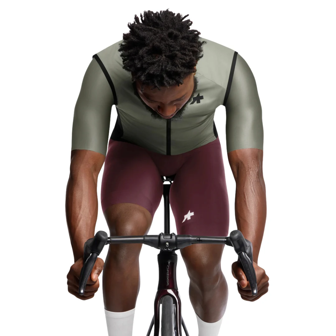 Gilet Assos Mille GT Wind Vest S11 - Verde Chiaro - Image 4