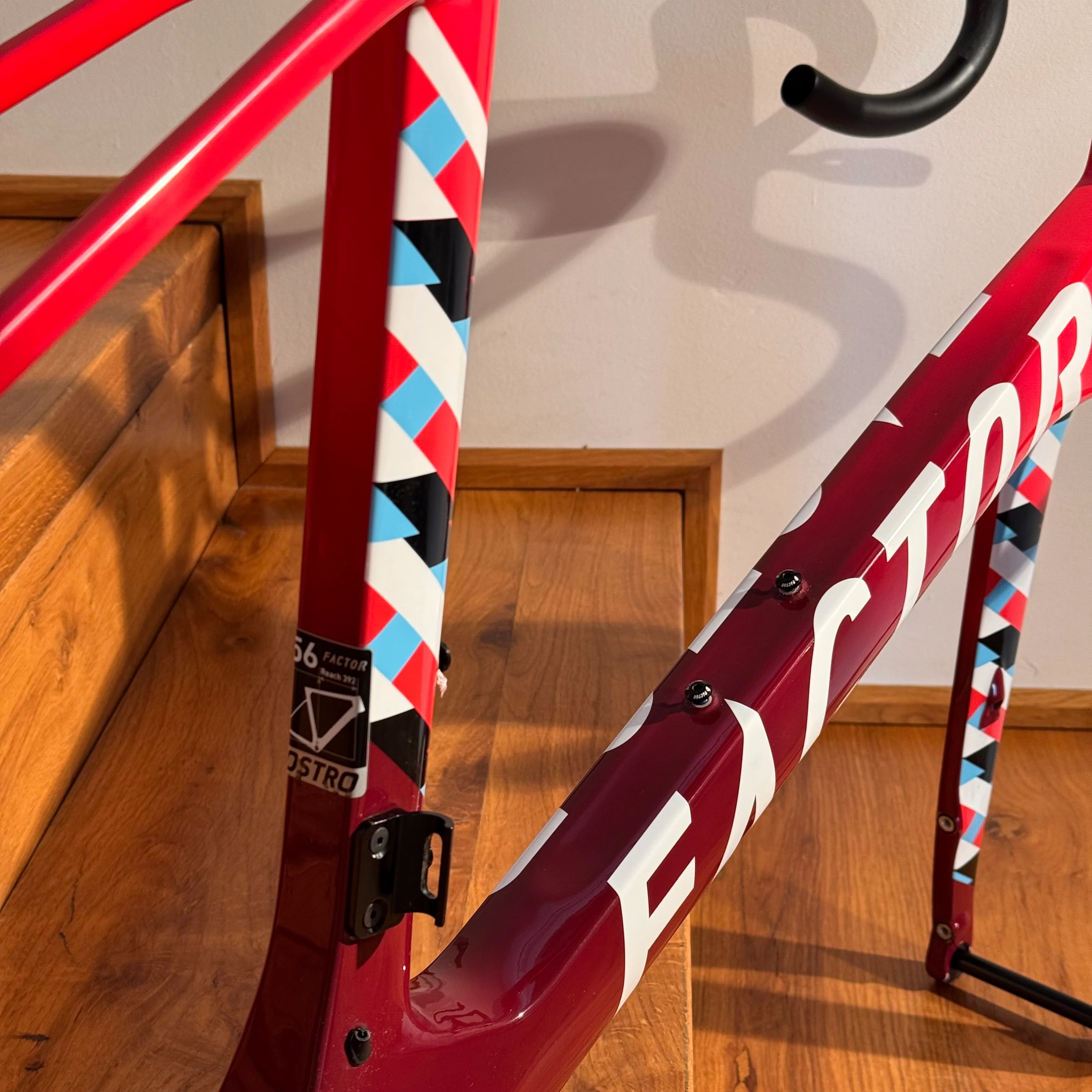 Kit Telaio Factor Vam Canadian Red 2023 - Image 6