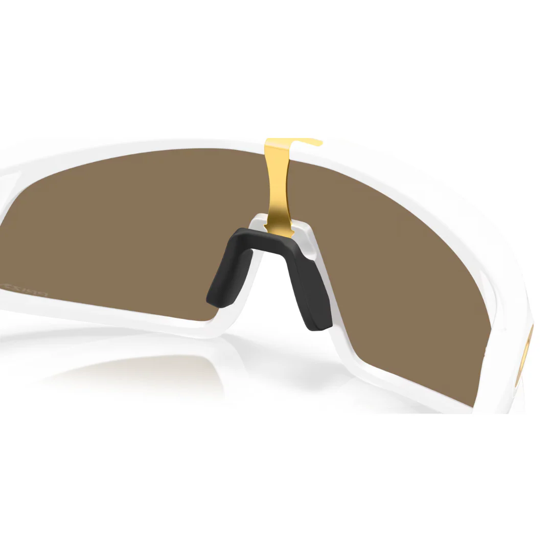 Occhiali Oakley RSLV - Matte White / Prizm 24K - Image 6
