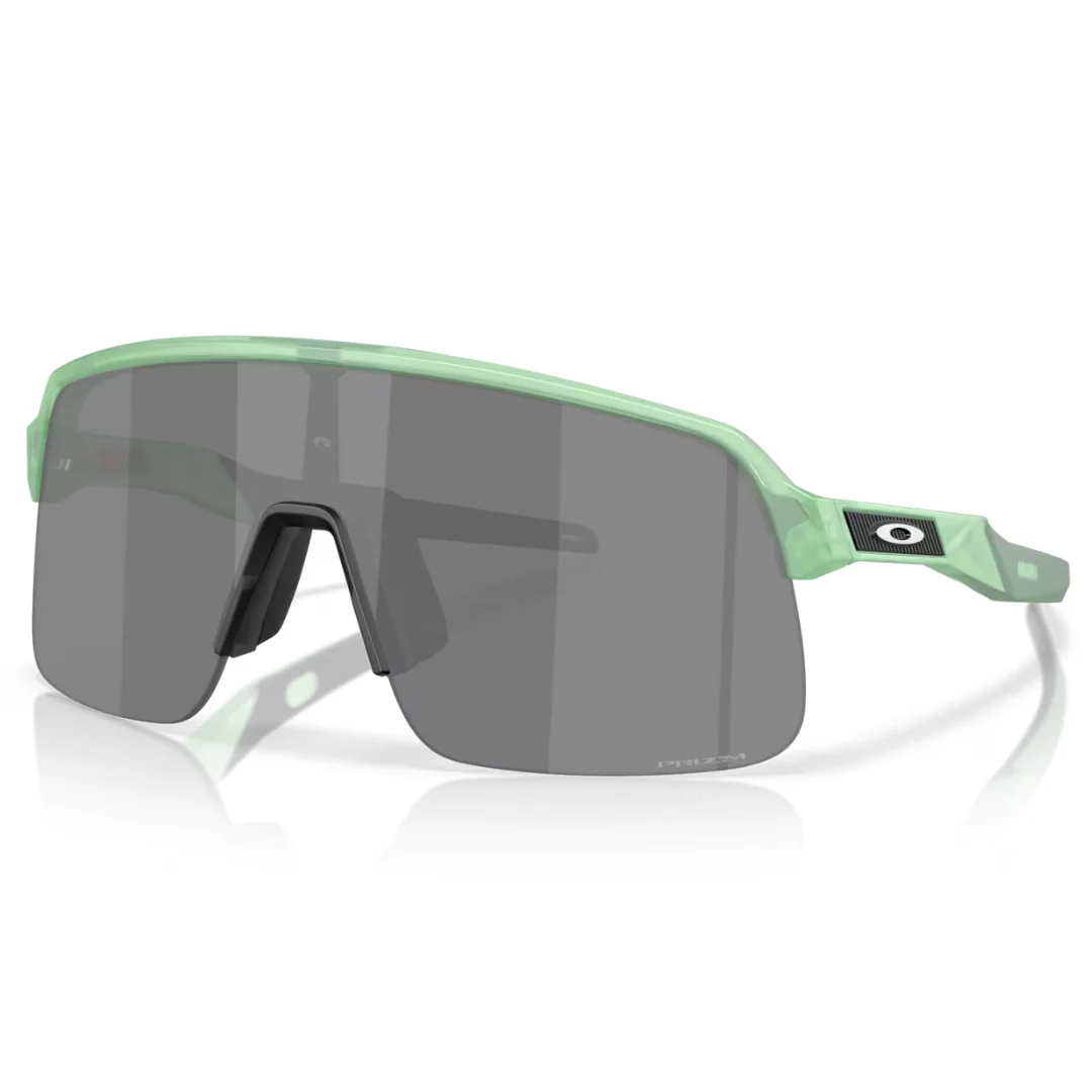 Occhiali Oakley Sutro Lite S - Giada Trasparente Opaco / Prizm Black