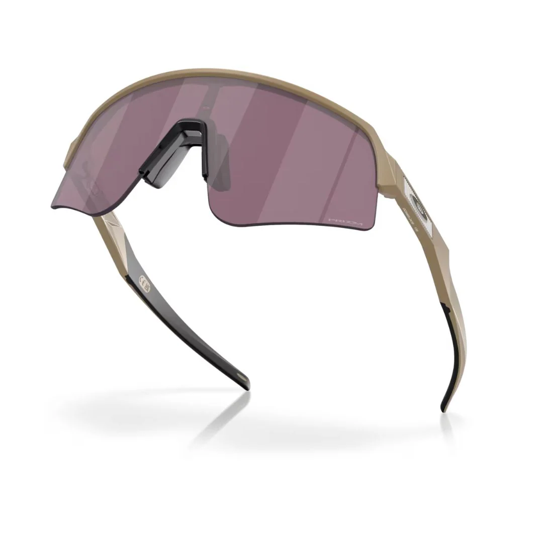 Occhiali Oakley Sutro Lite Sweep - Matte Terrain Tan / Prizm Road Black - Image 5