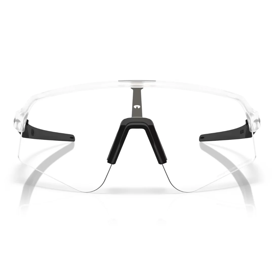 Occhiali Oakley Sutro Lite Sweep - Trasparente Opaco/Clear Photochromic - Image 2