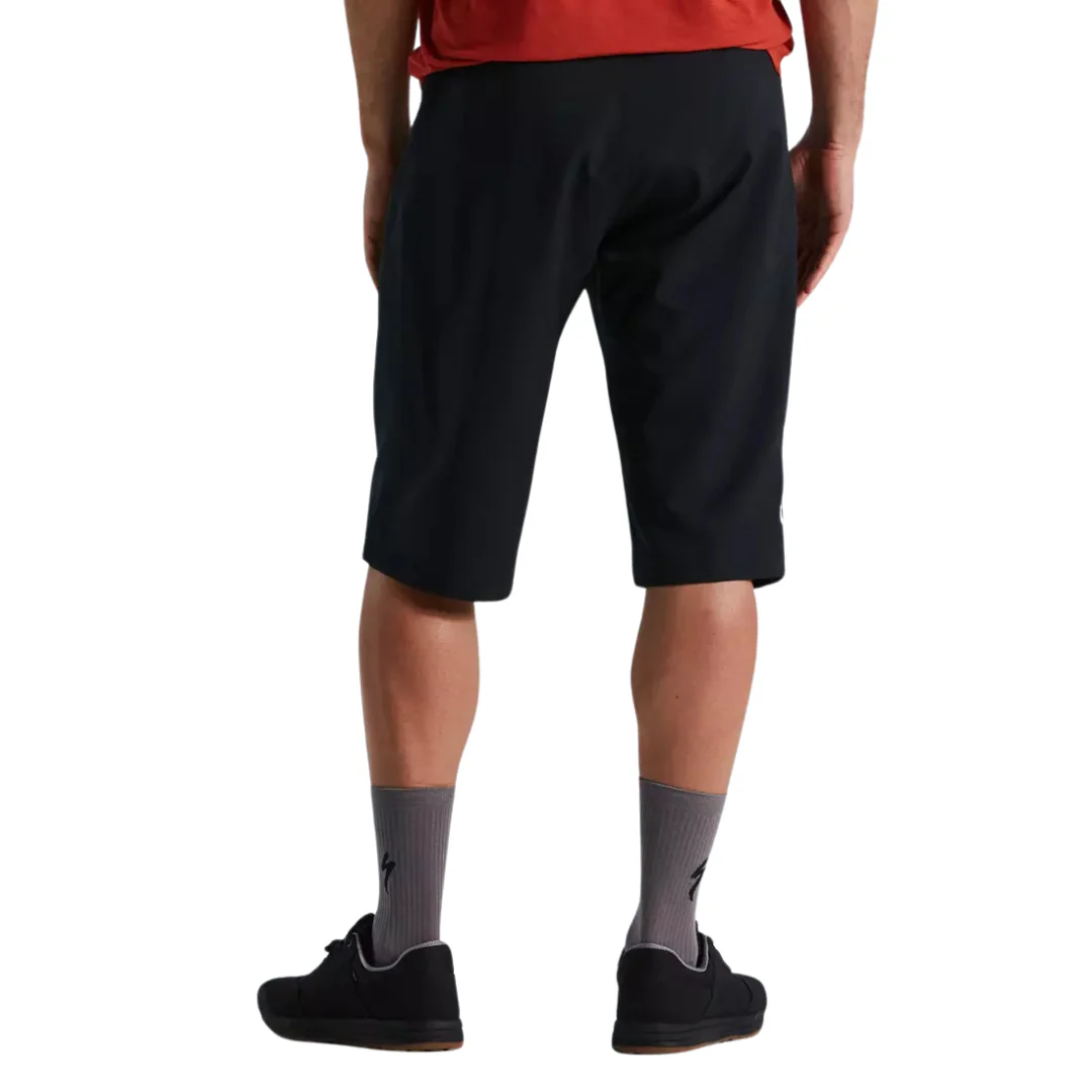 Pantaloncini Specialized Trail con Interno - Nero - Image 2