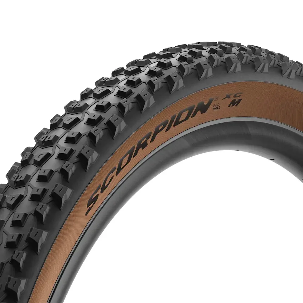 Copertone Pirelli Scorpion XC M - Nero/Para