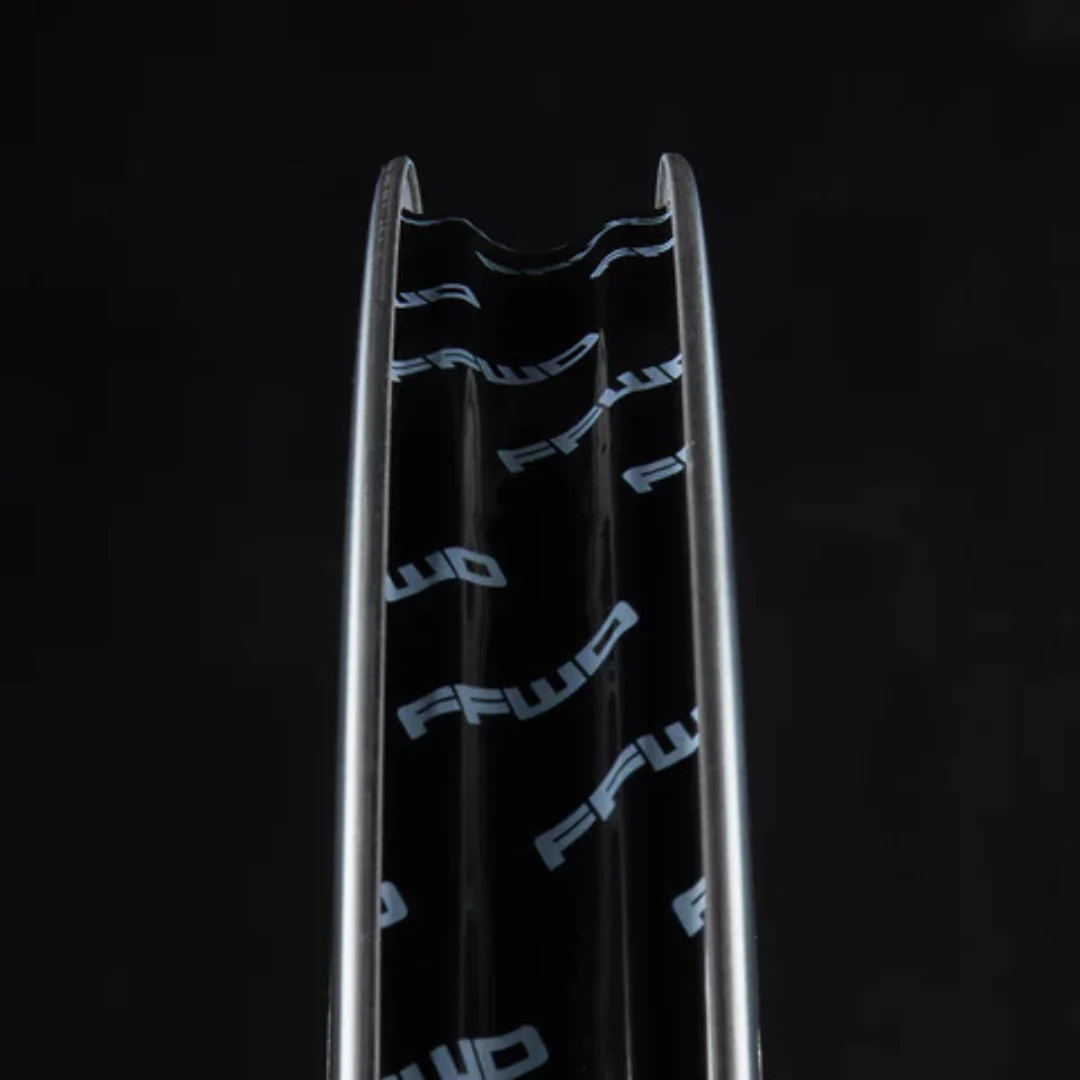 Ruote FFWD Falcon Disc e Ryot 55 - Image 5
