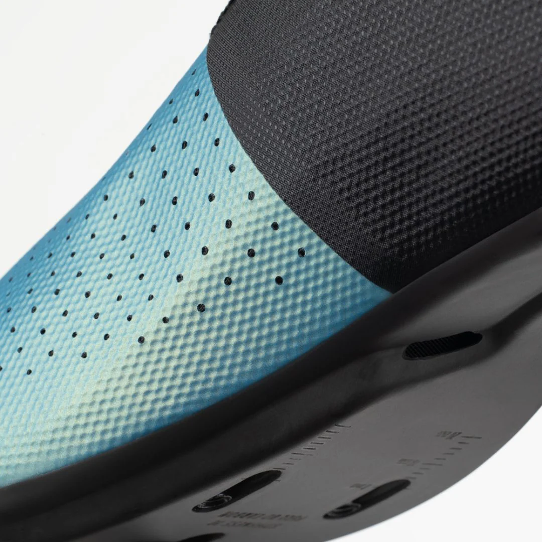 Scarpe Fi'zi:k Tempo Decos Carbon - Iridescent Blue - Image 5